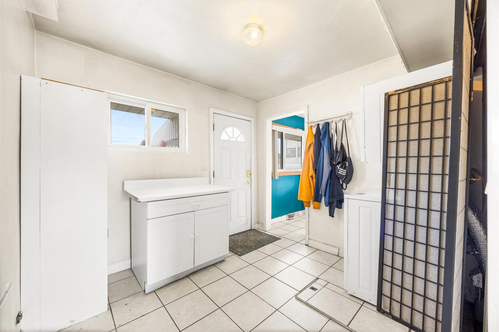 10842 Claridge Avenue Property Photo 13