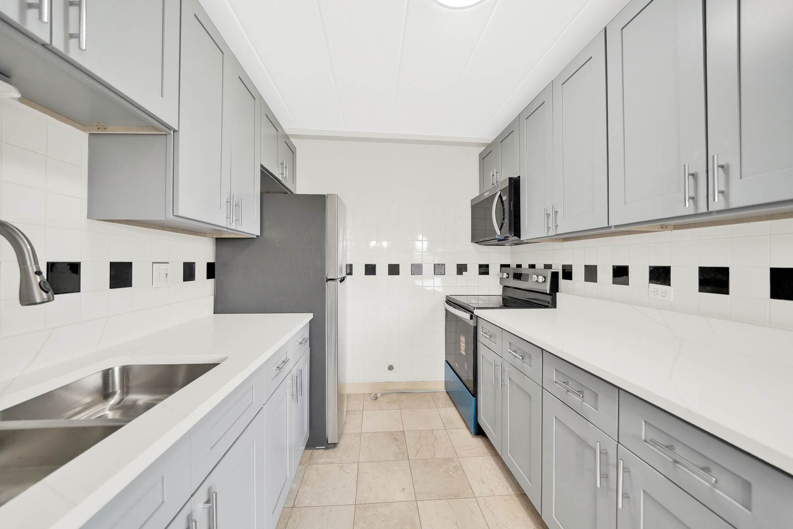 6161 N Hoyne Avenue 504 Property Photo 5