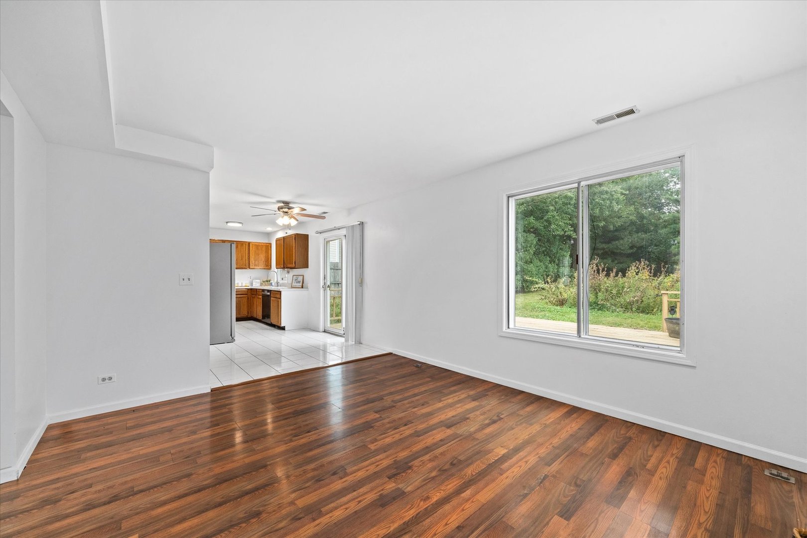 2398 Blue Spruce Lane Property Photo 7