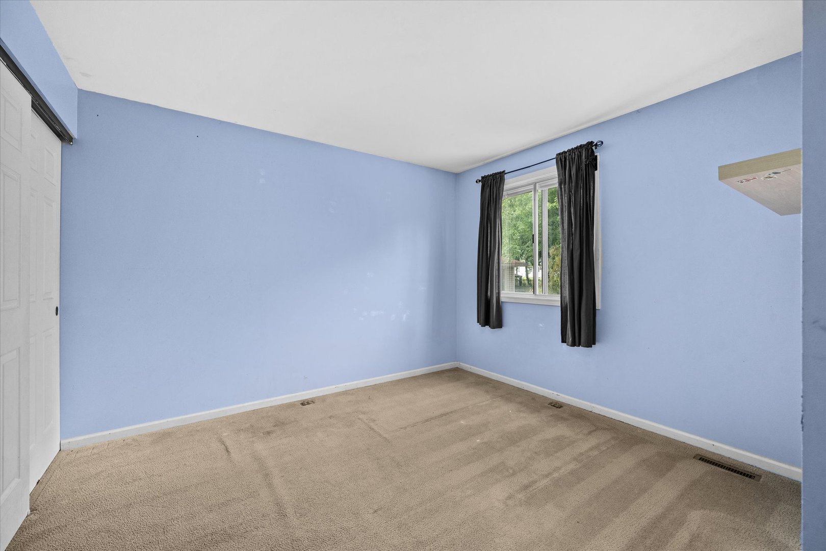 2398 Blue Spruce Lane Property Photo 19