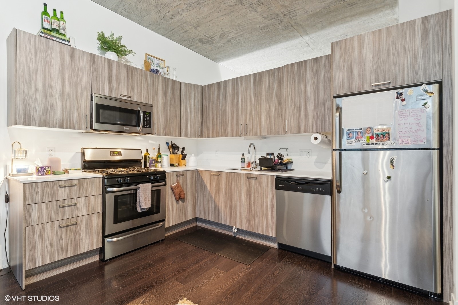 1345 S Wabash Avenue 1408 Property Photo 6
