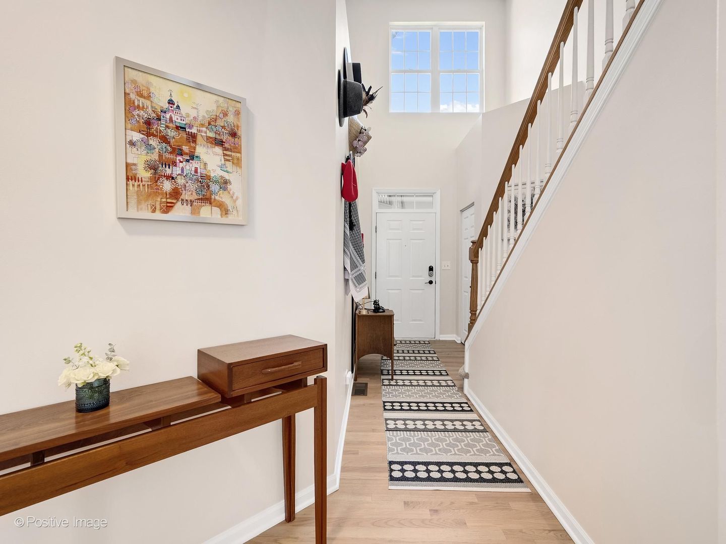 11005 Edgebrook Lane Property Photo 3