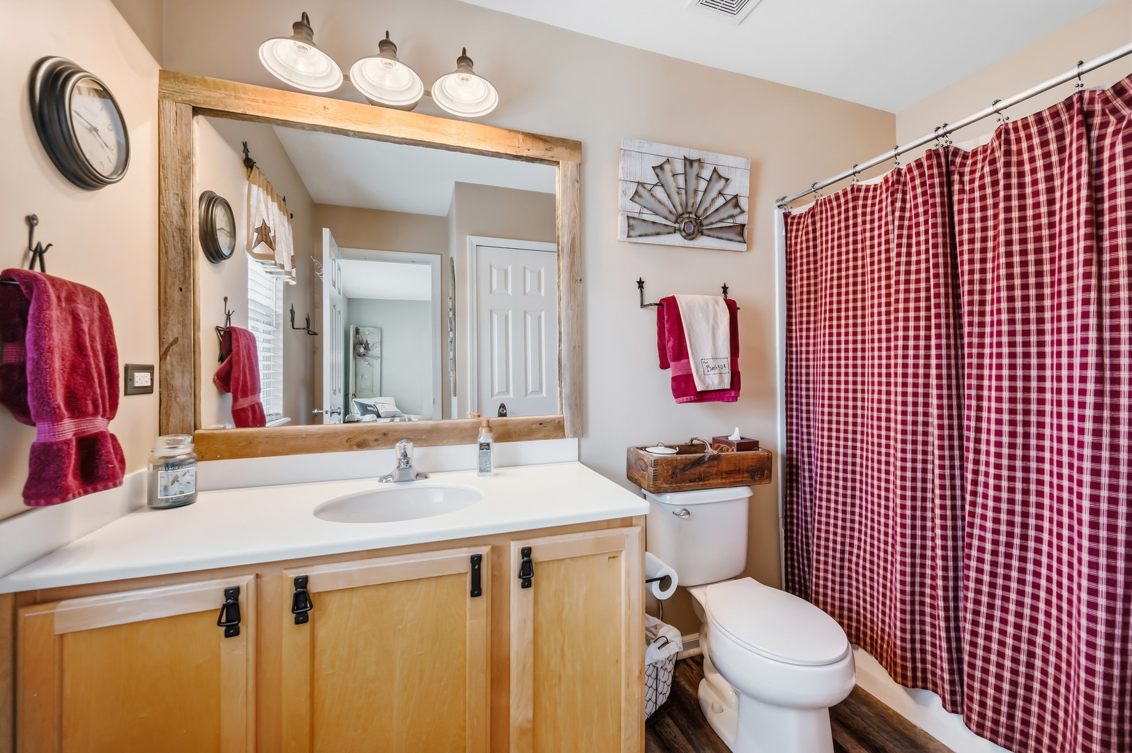 1165 Comiskey Avenue 1165 Property Photo 24