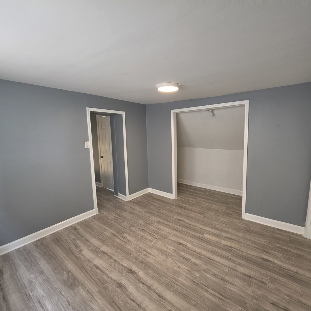 6520 S Talman Avenue Property Photo 9