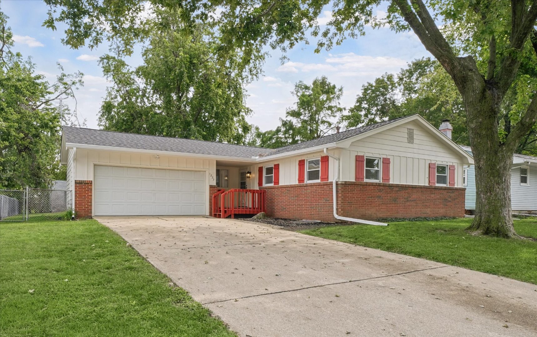 1223 Townley Drive Property Photo 1