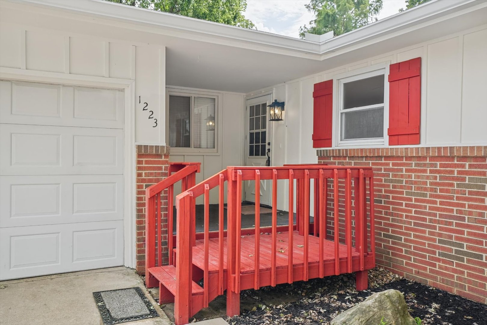 1223 Townley Drive Property Photo 4