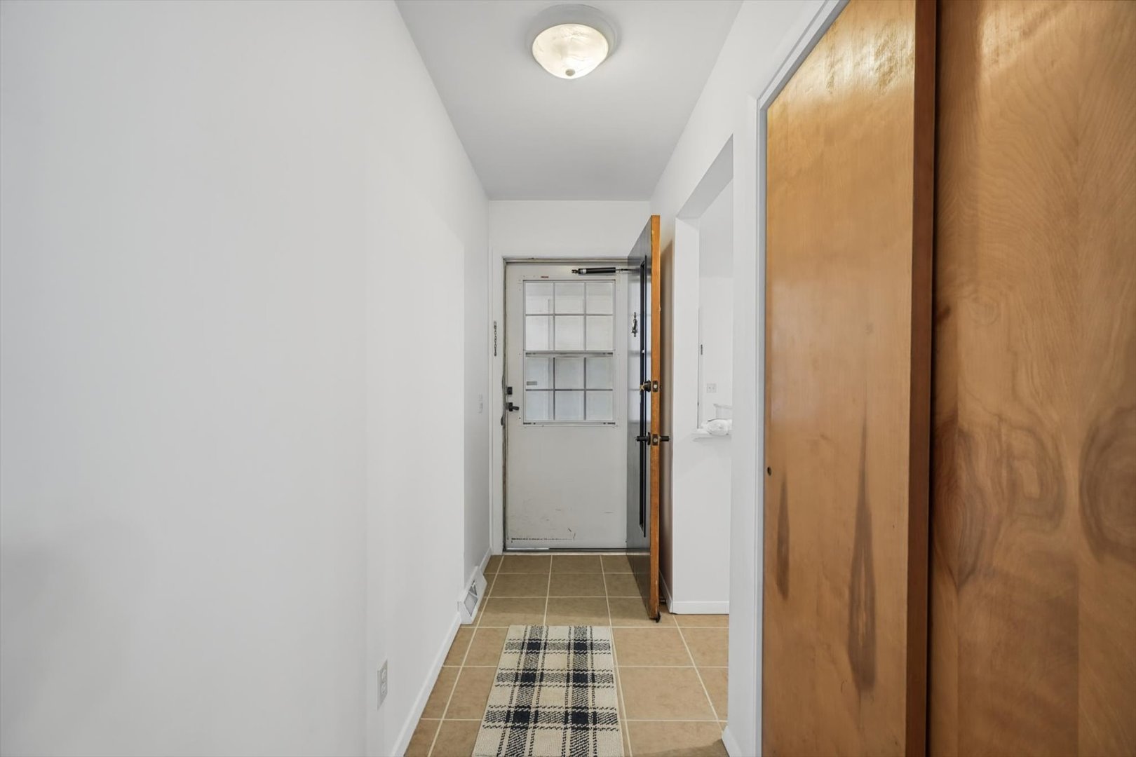 1223 Townley Drive Property Photo 6