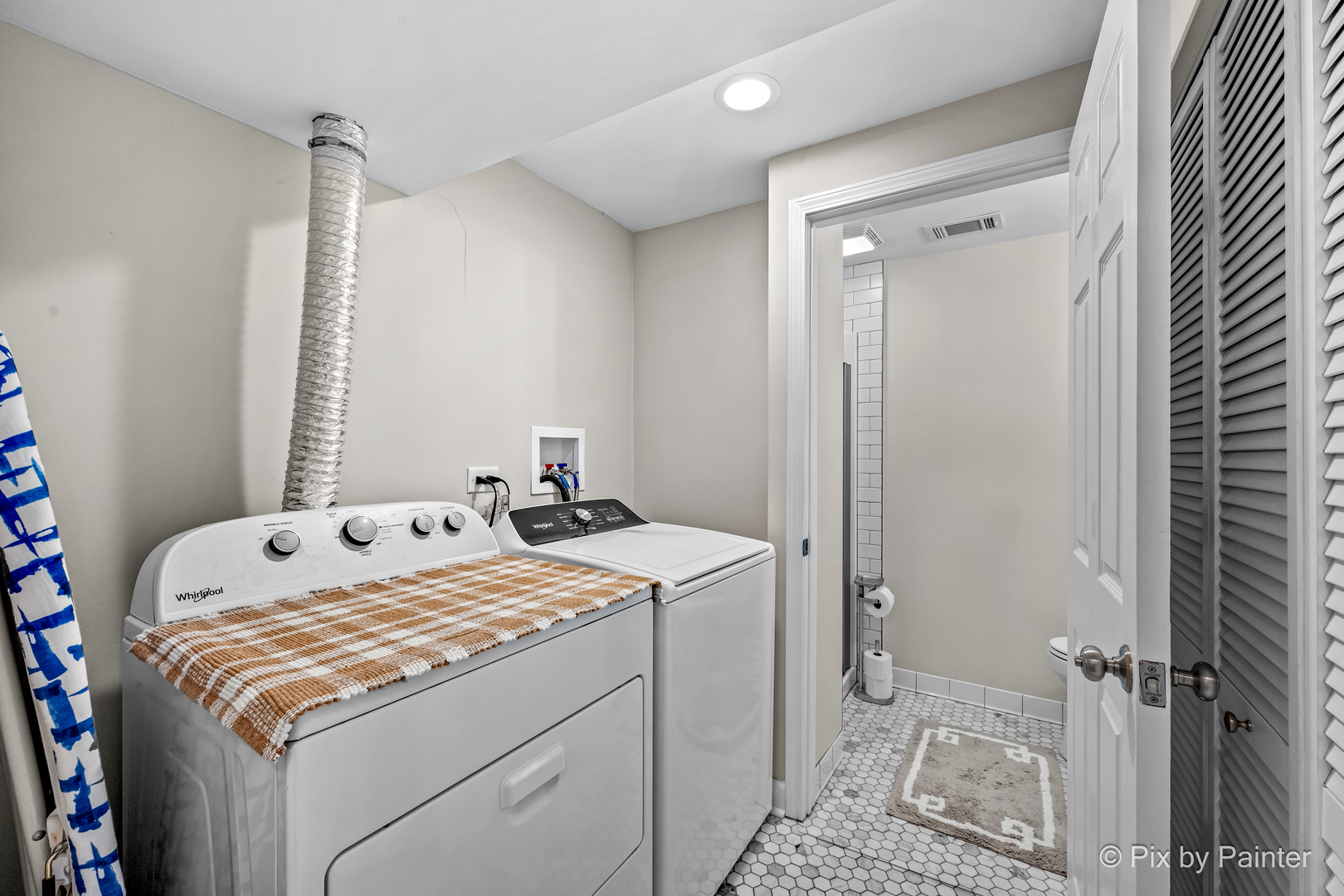 682 Shining Water Drive Property Photo 26