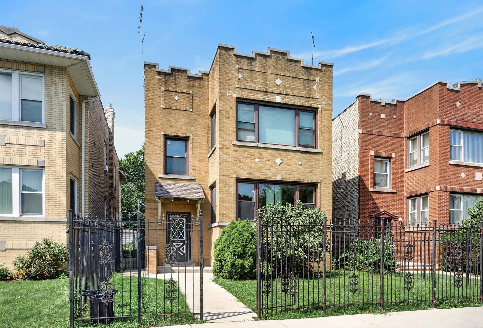 1620 N Merrimac Avenue Property Photo