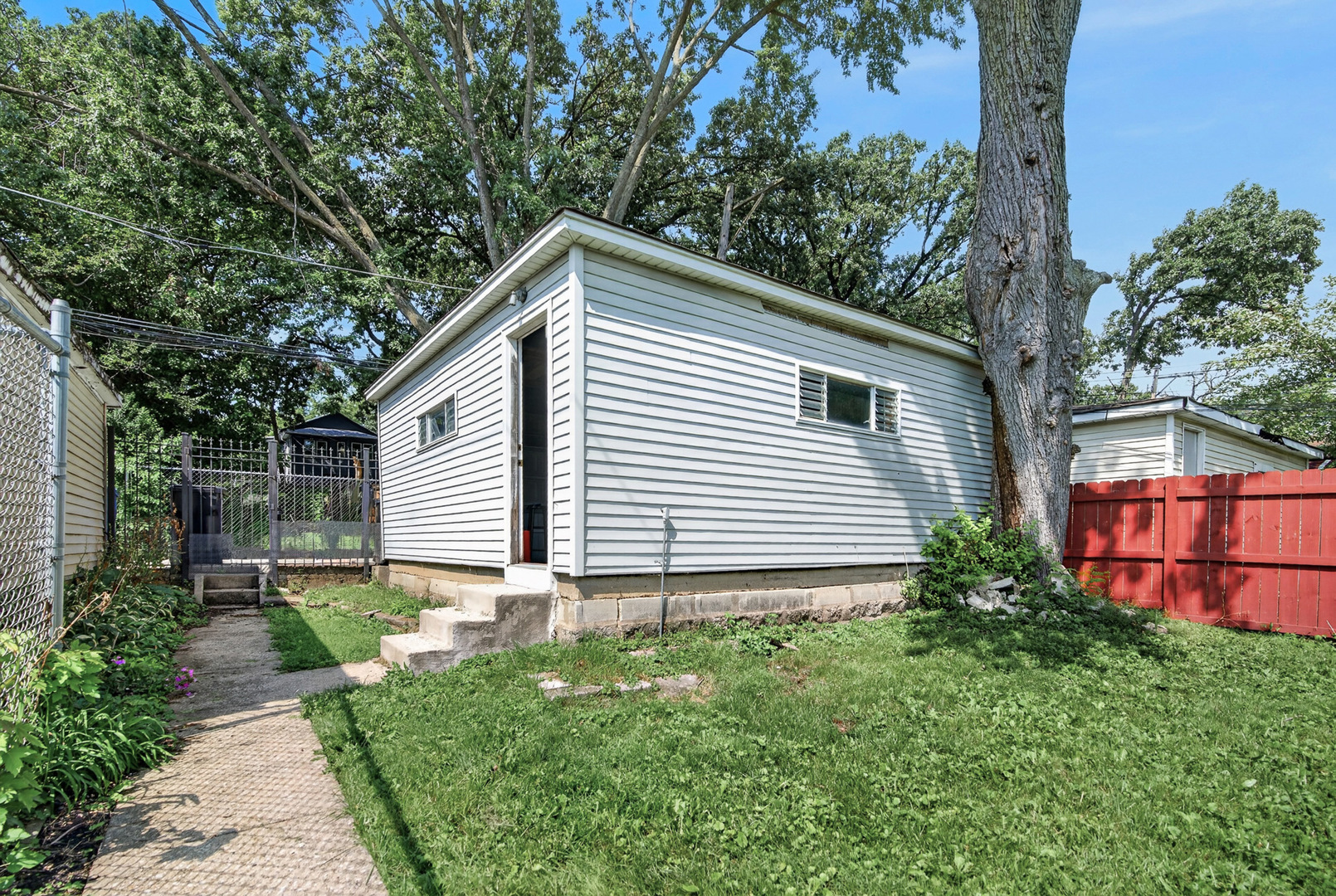 1620 N Merrimac Avenue Property Photo 29