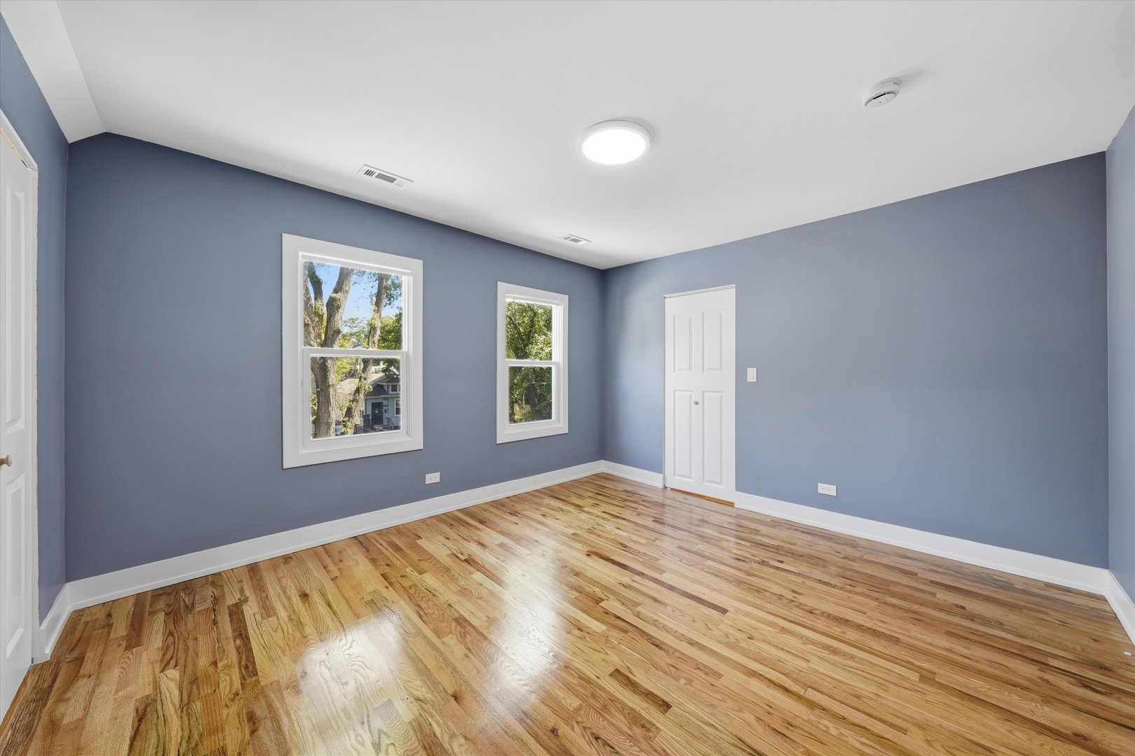 11940 S Yale Avenue Property Photo 16