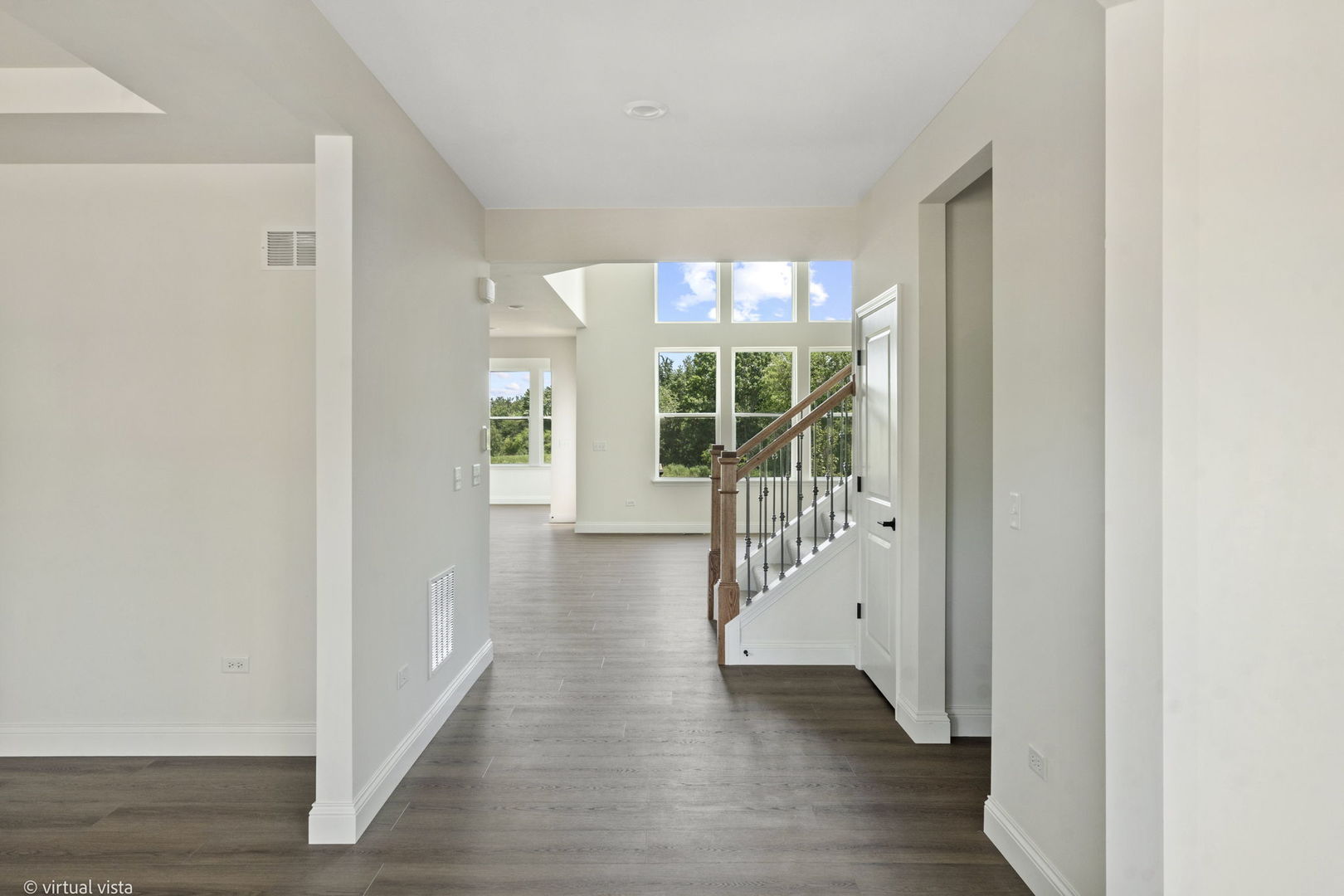 6285 Lee Court Property Photo 6
