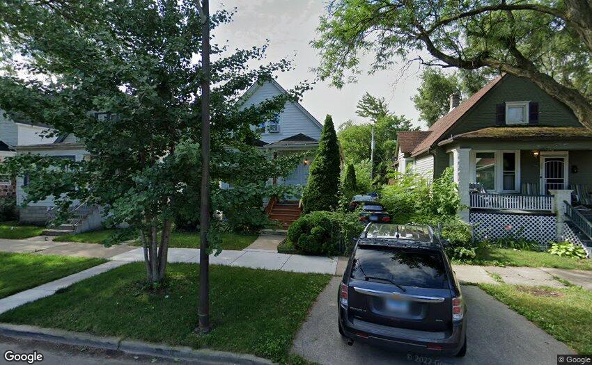 29 W 109th Place Property Photo 1