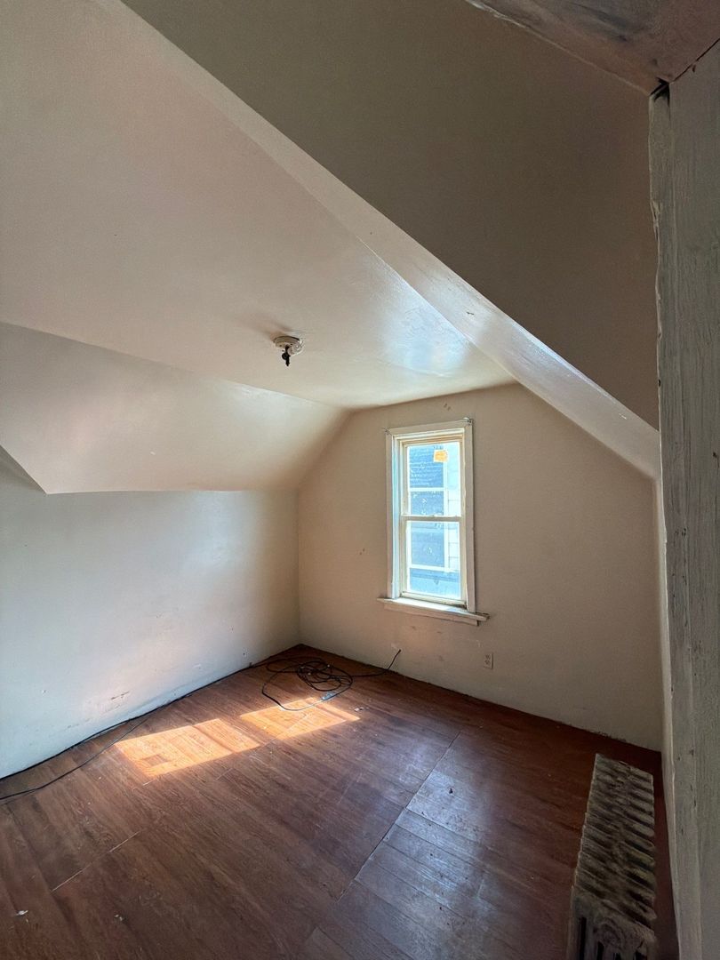 29 W 109th Place Property Photo 21