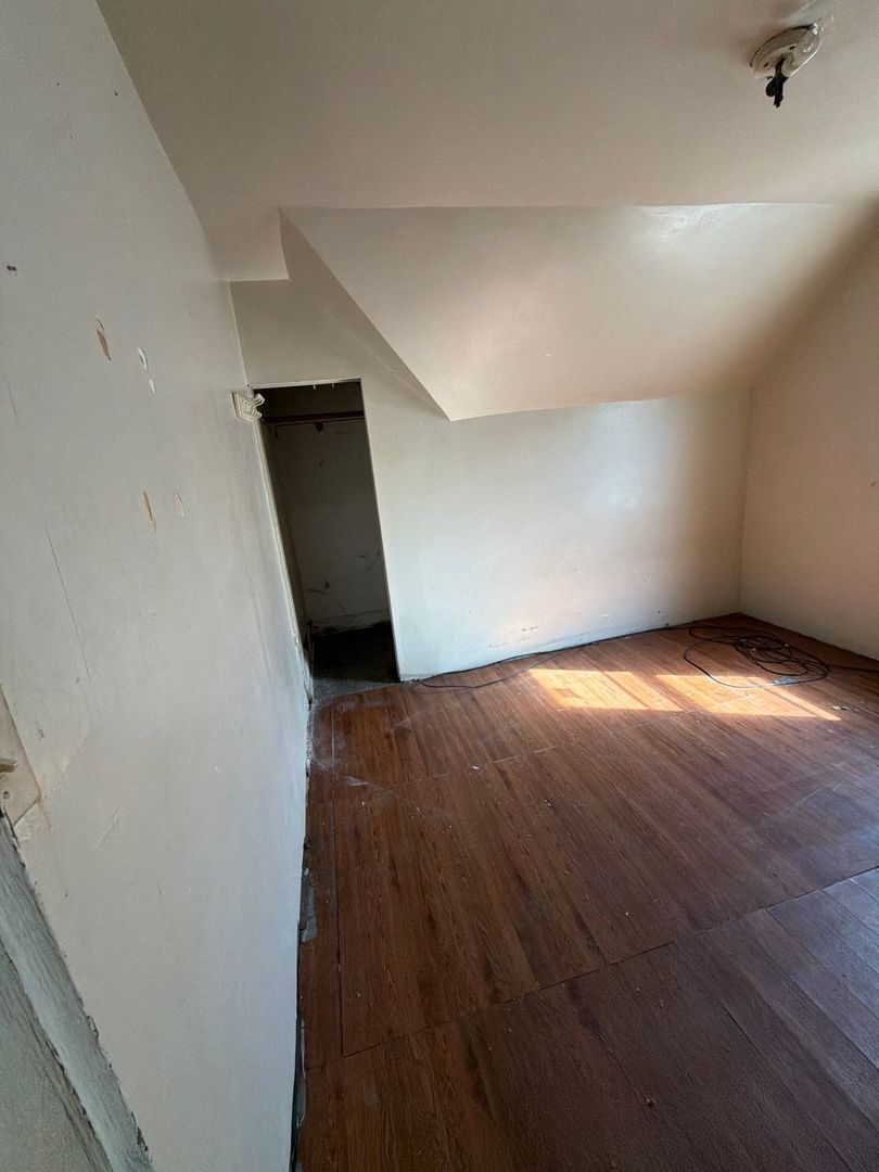 29 W 109th Place Property Photo 22
