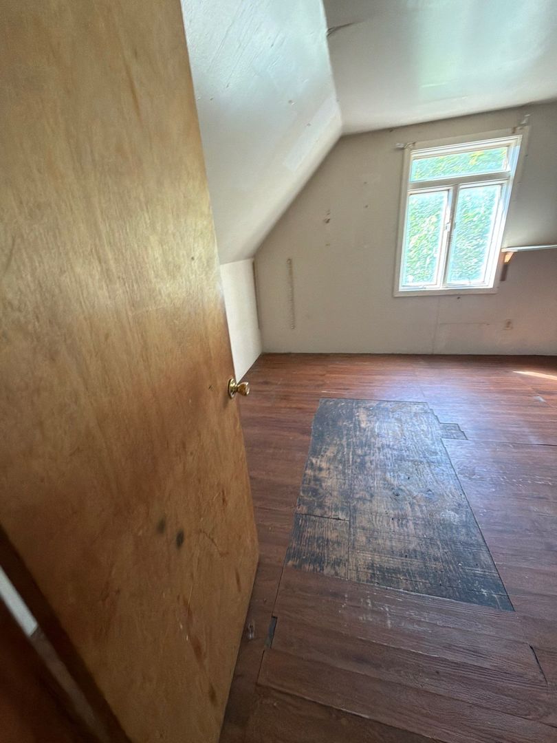 29 W 109th Place Property Photo 24