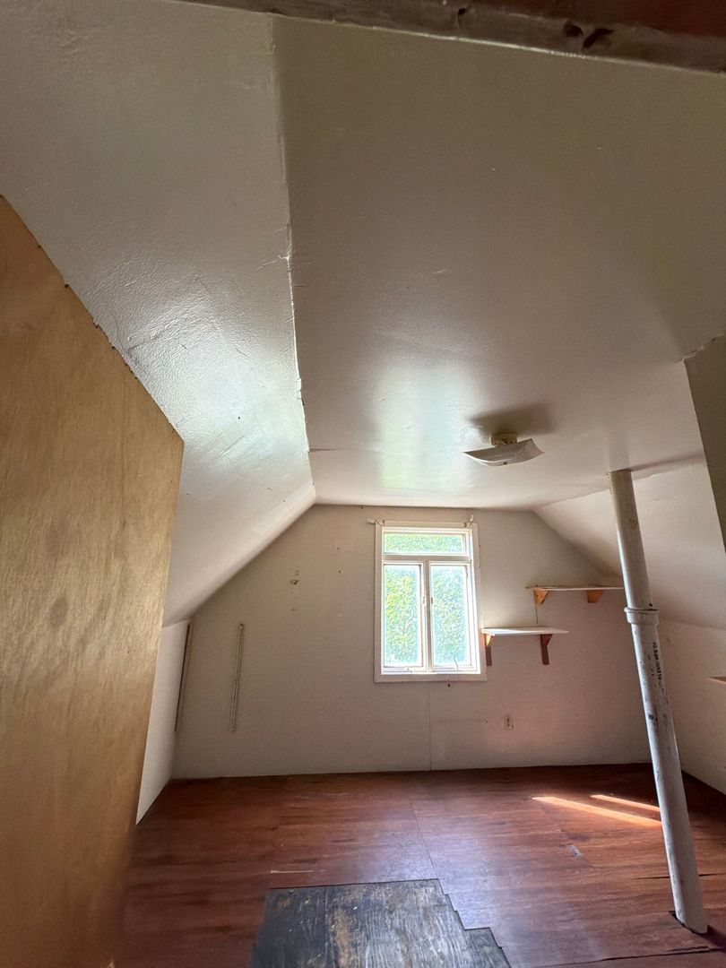 29 W 109th Place Property Photo 25