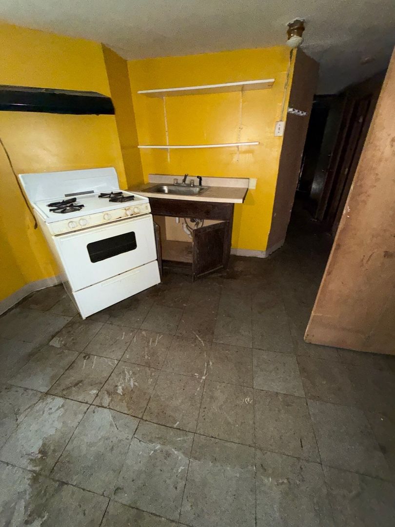 29 W 109th Place Property Photo 37
