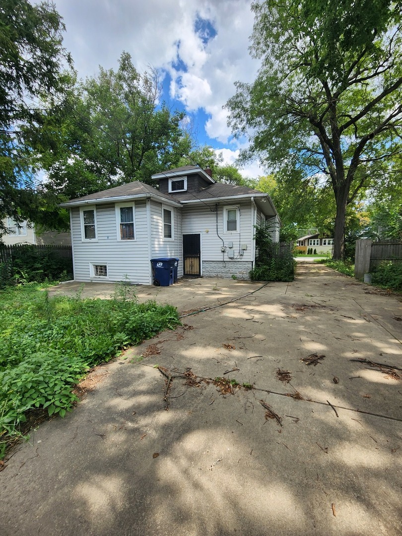 1604 S 21st Avenue Property Photo 4