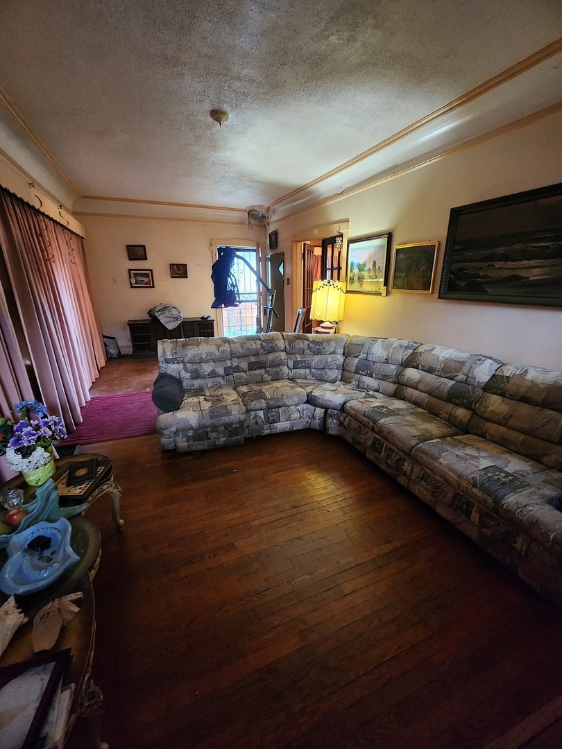 1604 S 21st Avenue Property Photo 6