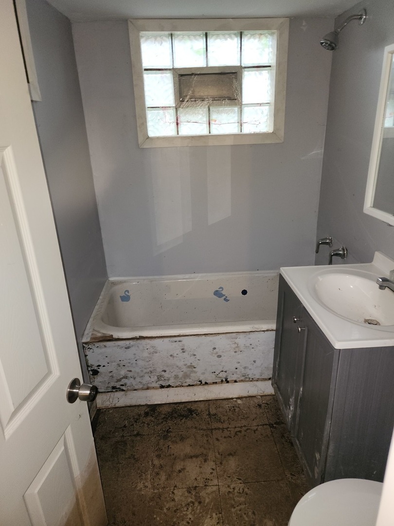1604 S 21st Avenue Property Photo 12