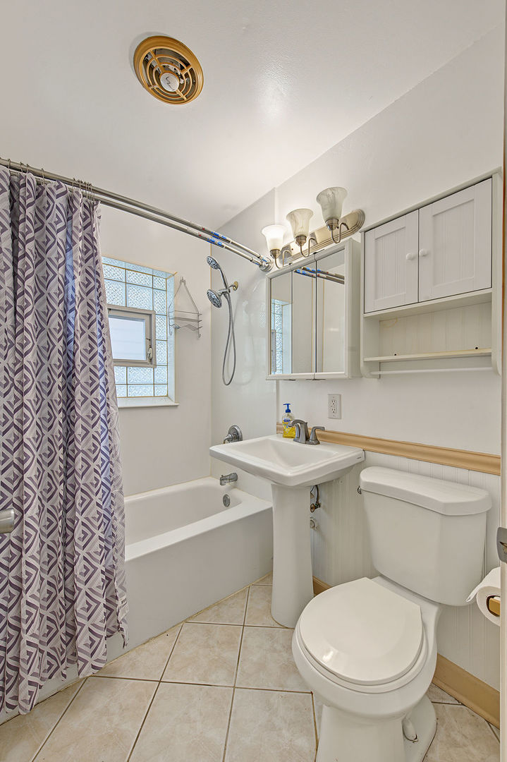 3120 Florence Avenue Property Photo 17