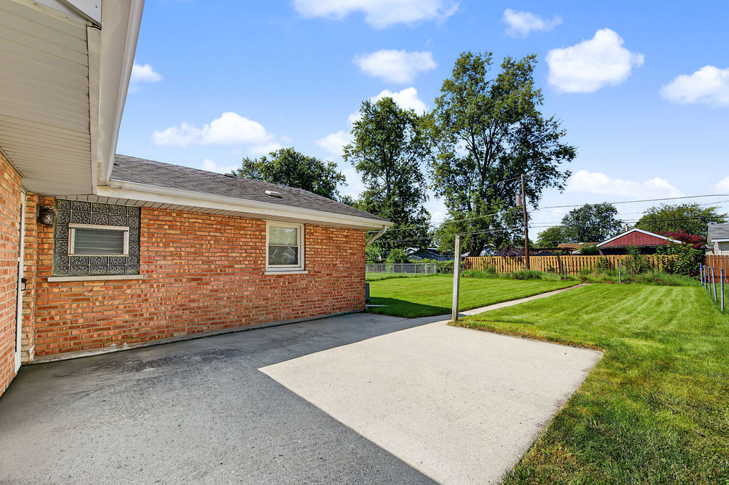 3120 Florence Avenue Property Photo 18