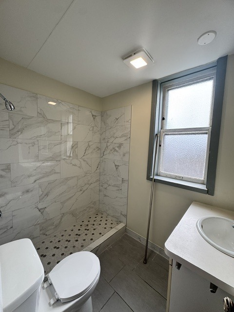 4237 W George Street 1 Property Photo 15