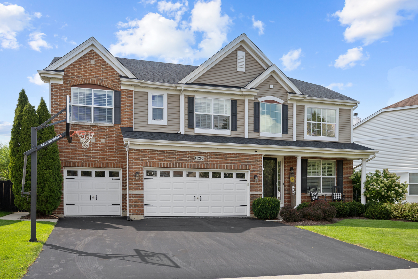 10203 Hunter Trail