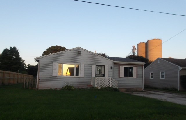208 S Munroe Street Property Photo 1