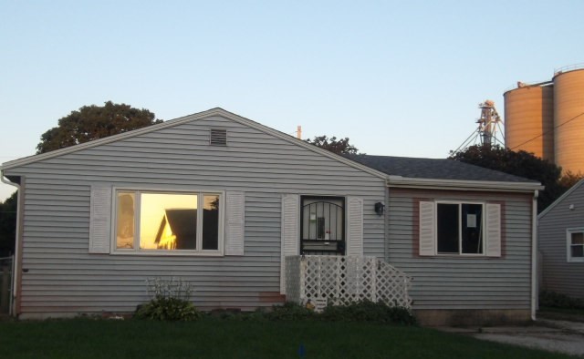 208 S Munroe Street Property Photo 9