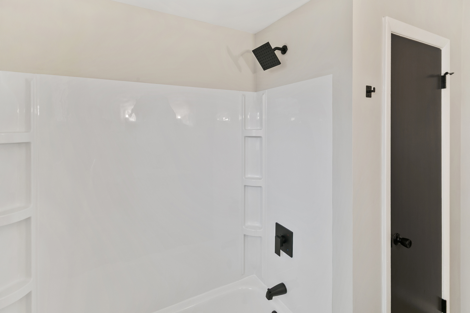 172 Strieff Avenue Property Photo 9