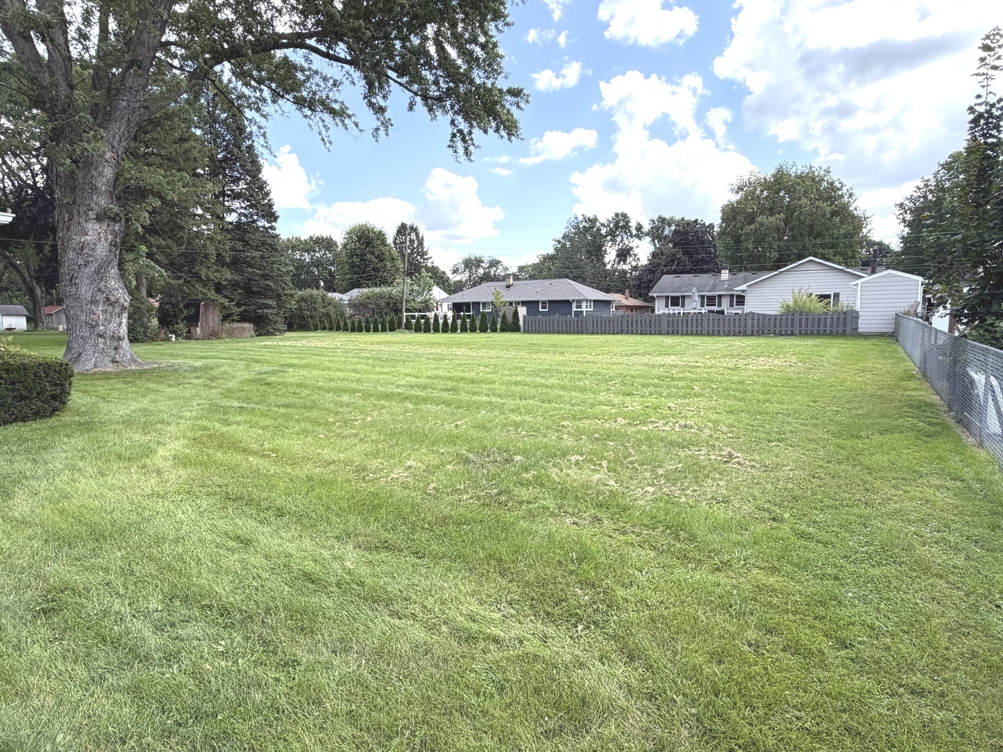 634 Barrington Avenue Property Photo 5