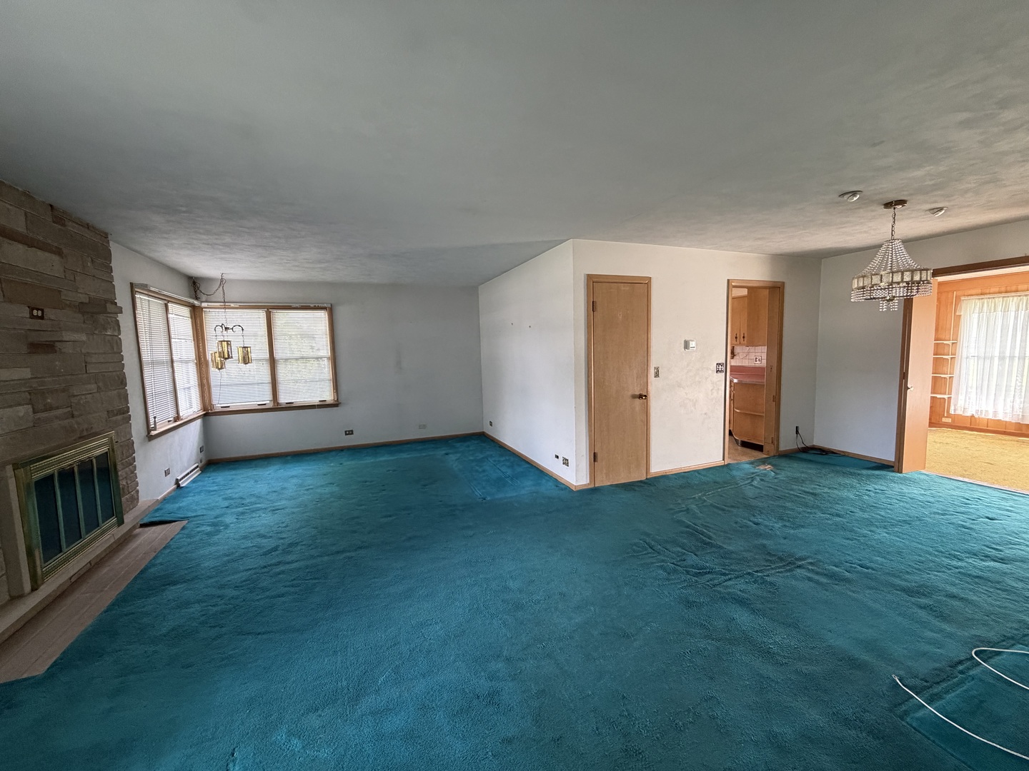 634 Barrington Avenue Property Photo 10