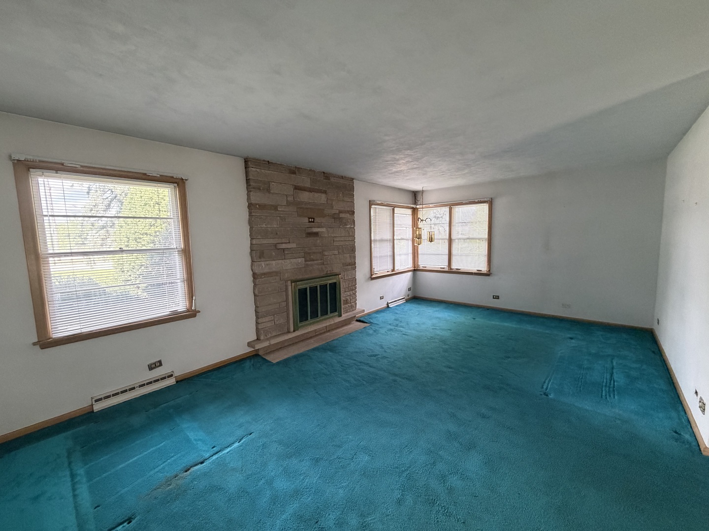 634 Barrington Avenue Property Photo 11