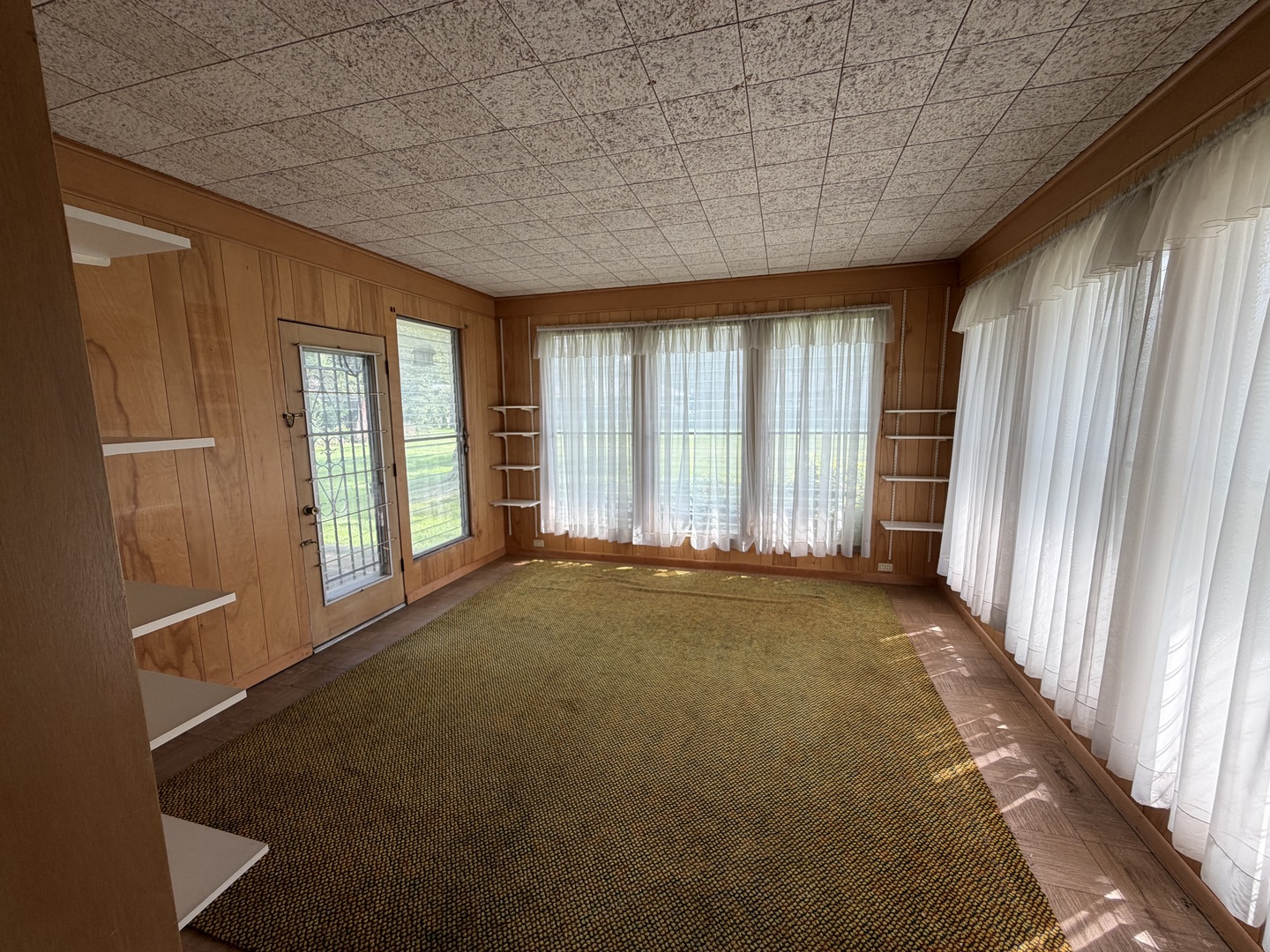 634 Barrington Avenue Property Photo 19