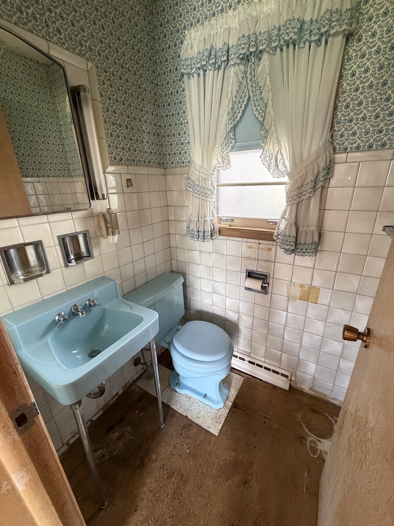 634 Barrington Avenue Property Photo 26
