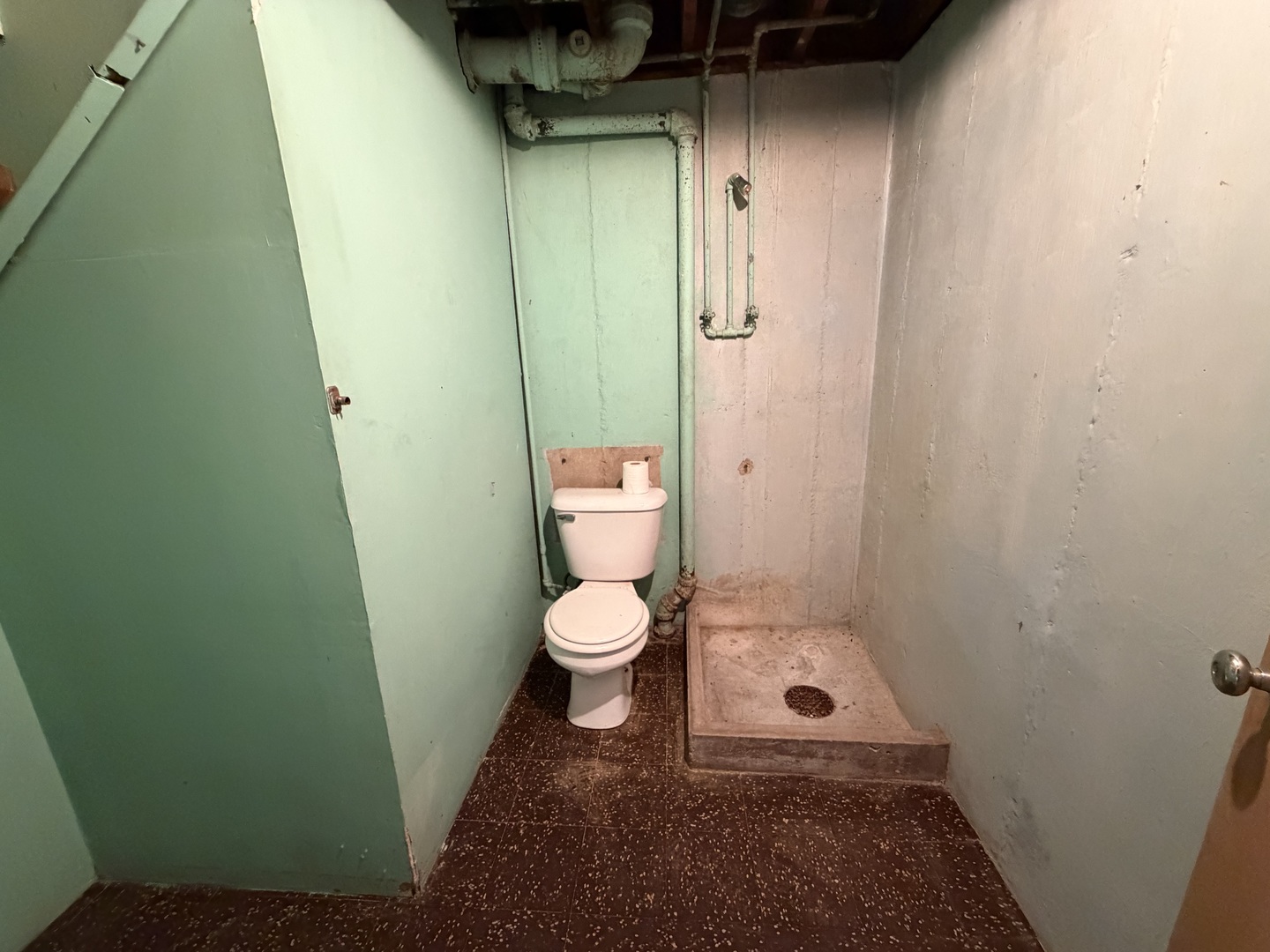 634 Barrington Avenue Property Photo 33