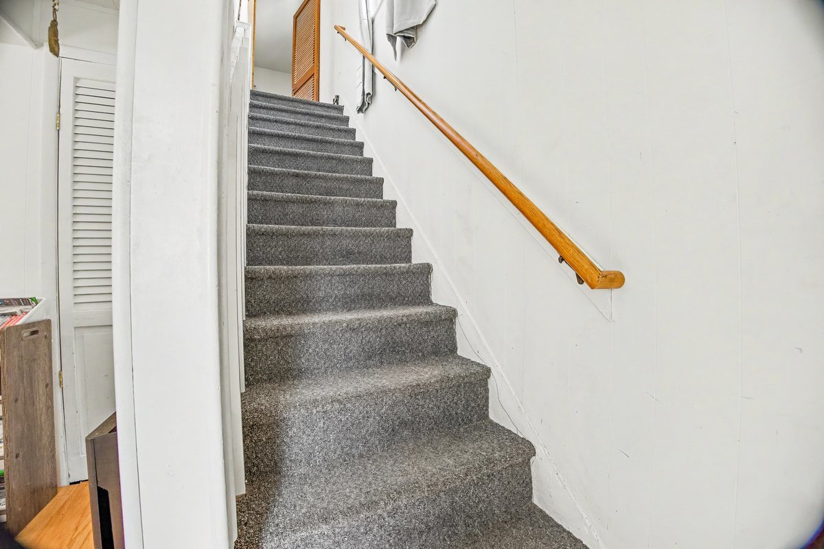 106 E Front Street Property Photo 15