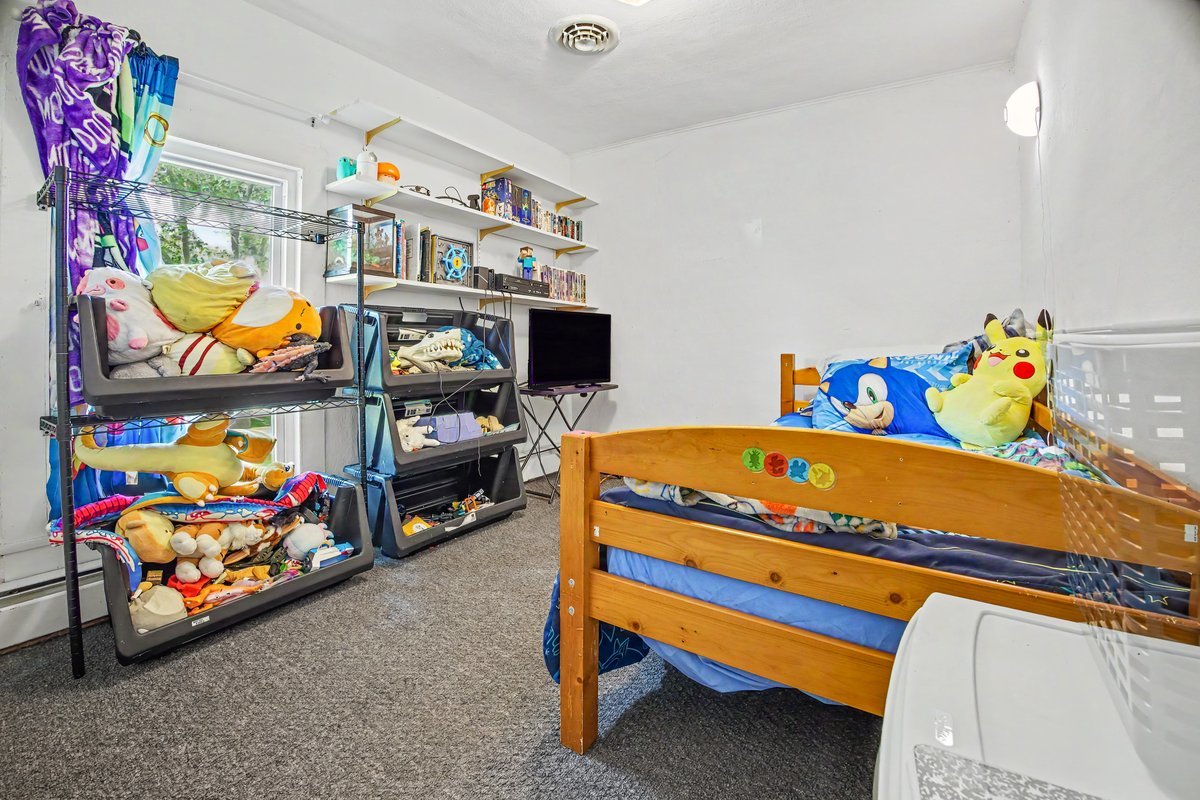 106 E Front Street Property Photo 17
