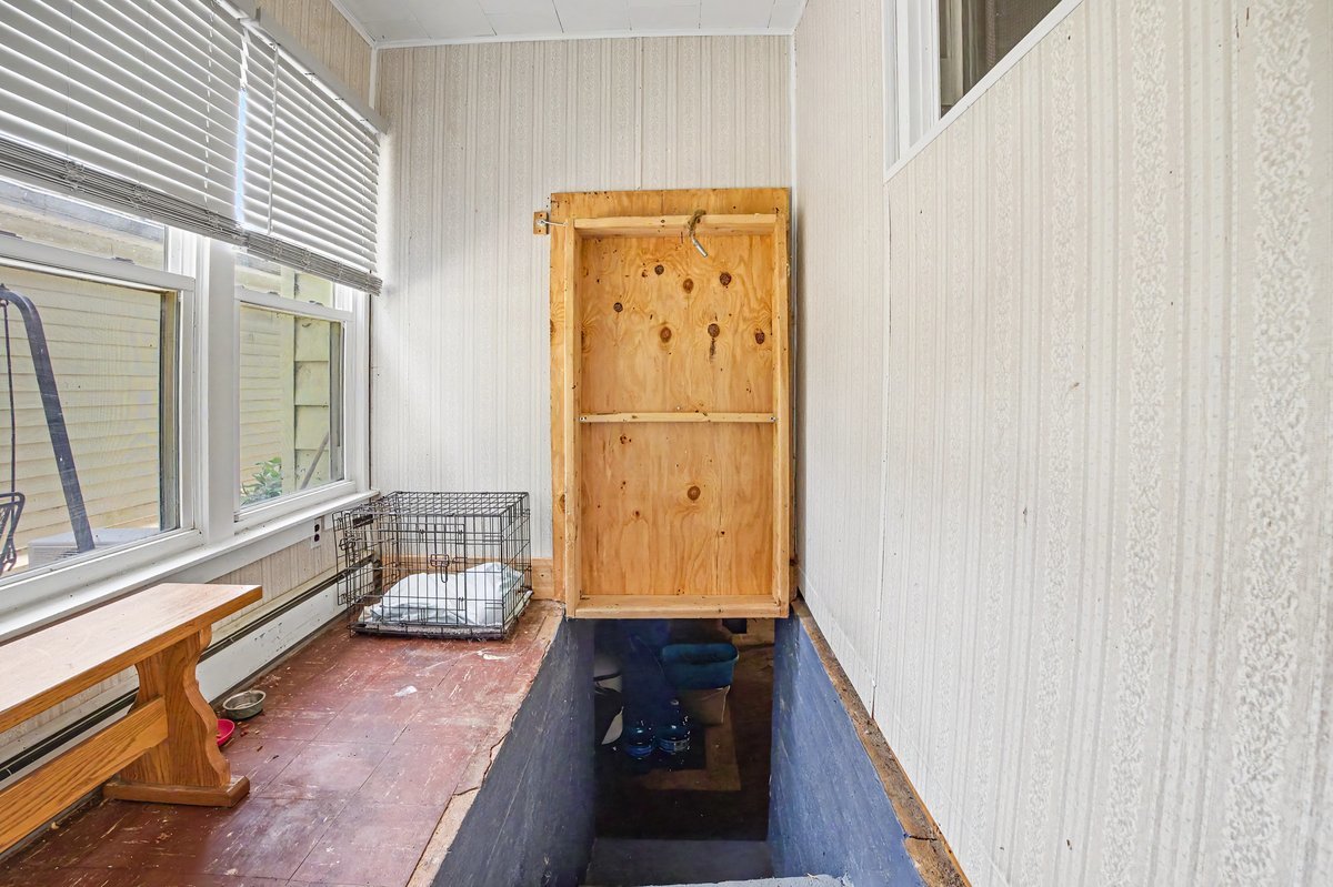 106 E Front Street Property Photo 24