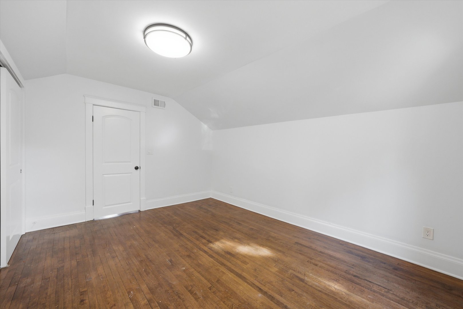 3509 S Mozart Street Property Photo 19