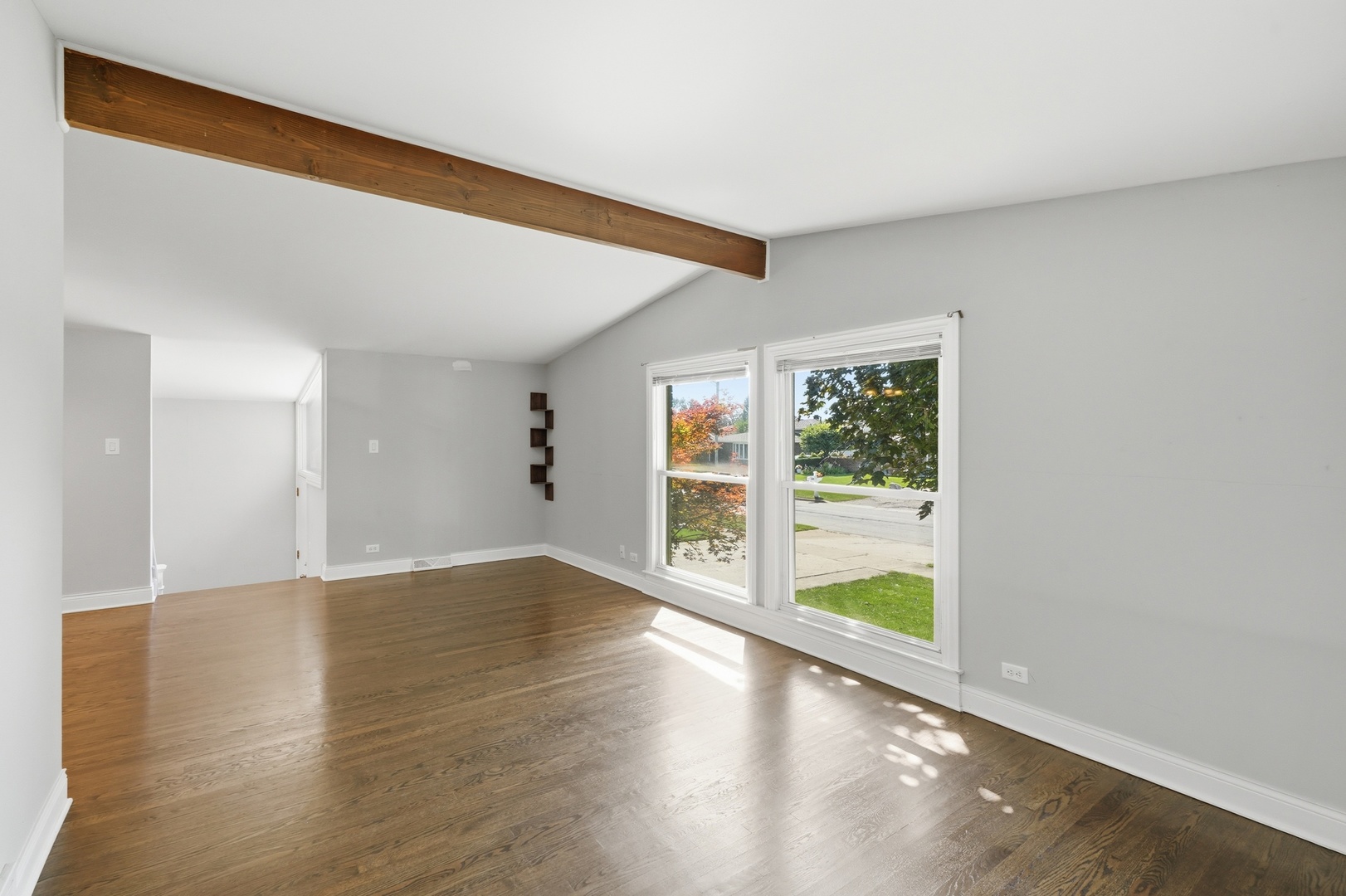 7836 W 80th Place Property Photo 8