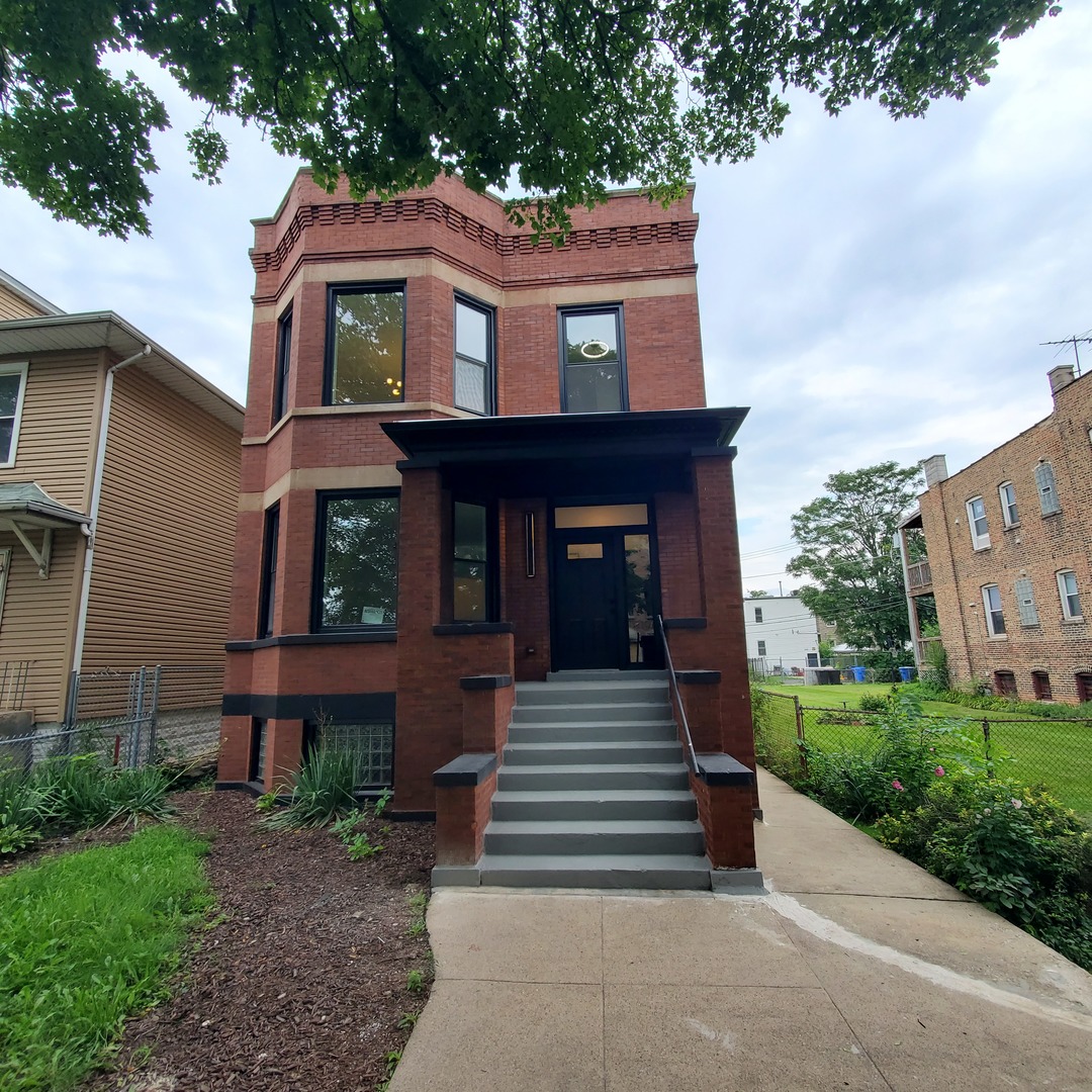 11440 S Forest Avenue Property Photo 1