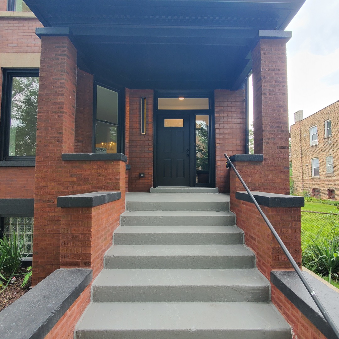 11440 S Forest Avenue Property Photo 3