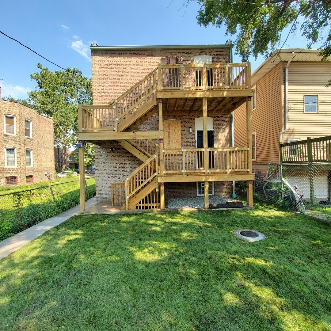 11440 S Forest Avenue Property Photo 4