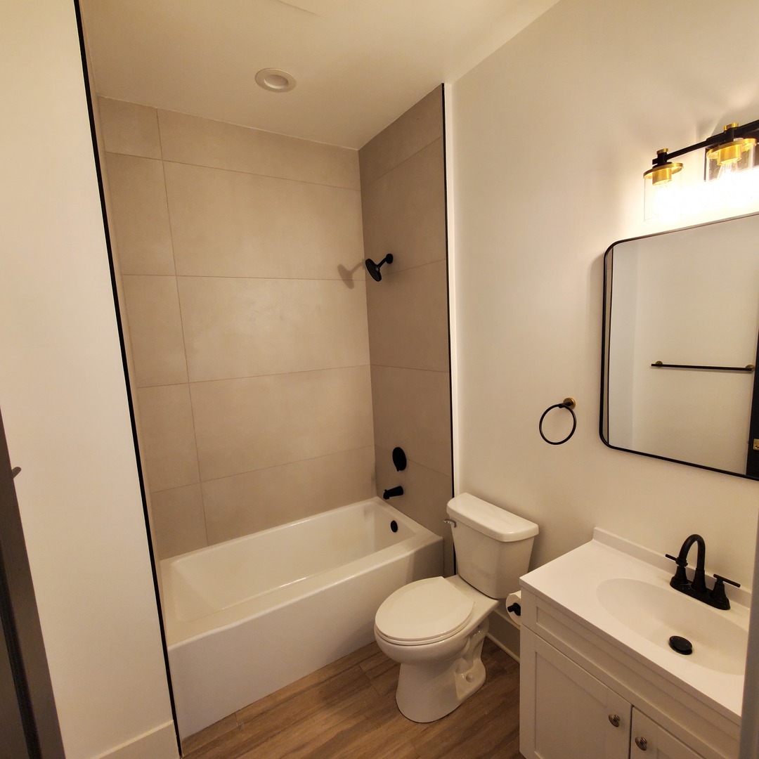 11440 S Forest Avenue Property Photo 23