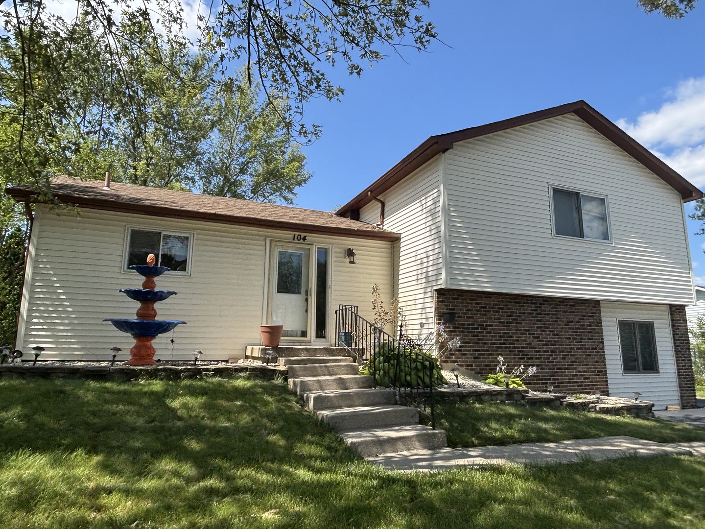 104 Pheasant Road Property Photo 1