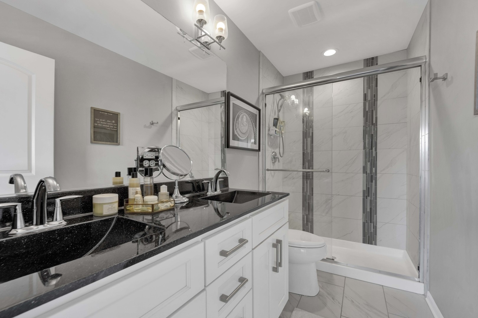 150 S Myrtle Avenue Property Photo 12