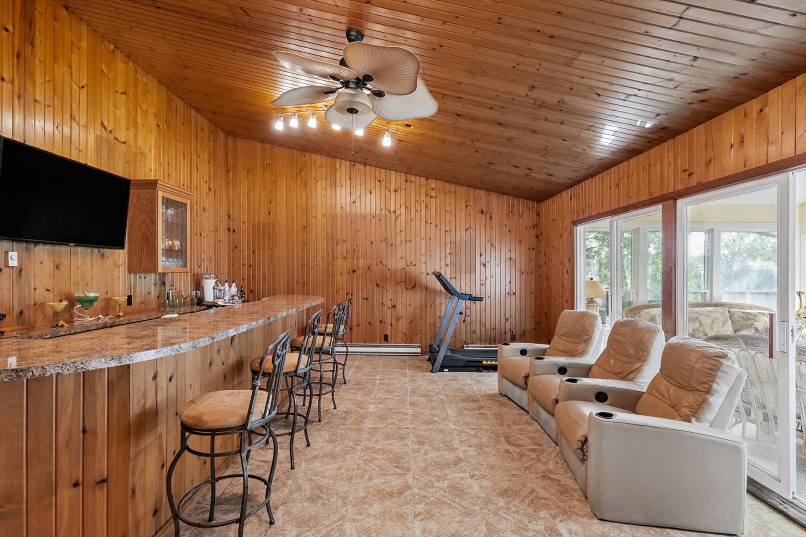 12745038 Property Photo 17